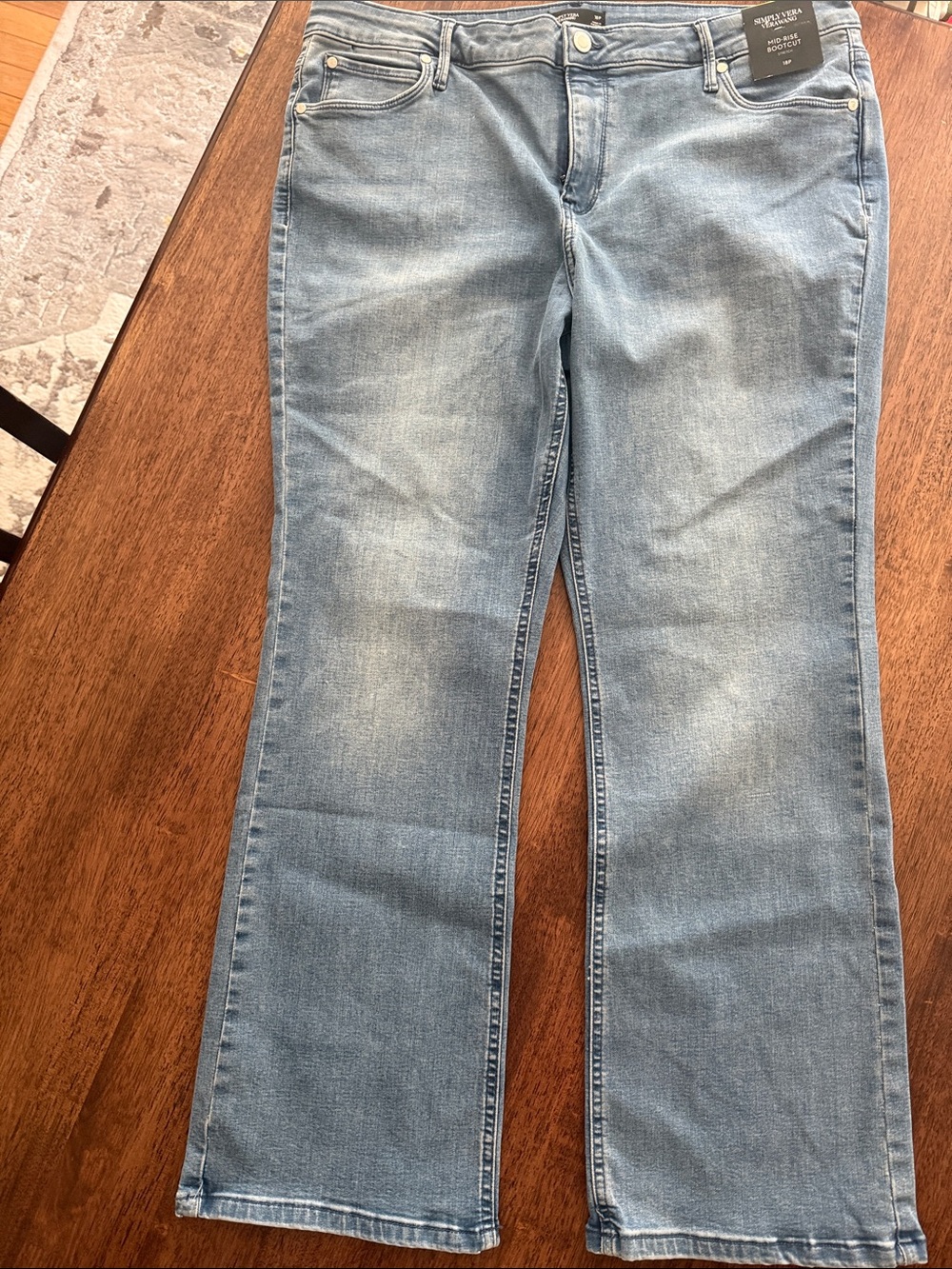 Simply Vera mid rise bootcut power stretch jeans